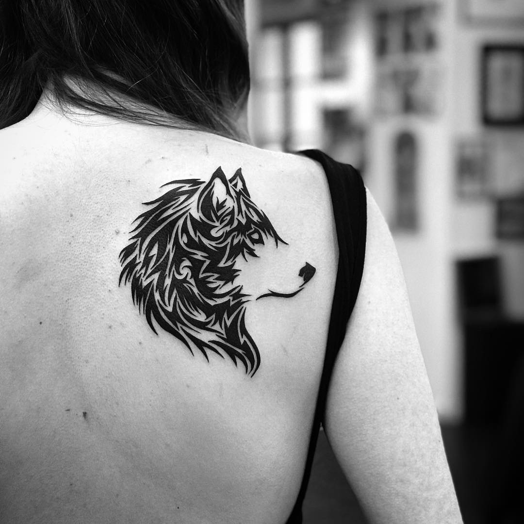 Девушка с татуировкой волка 🐺☾ on Instagram: 